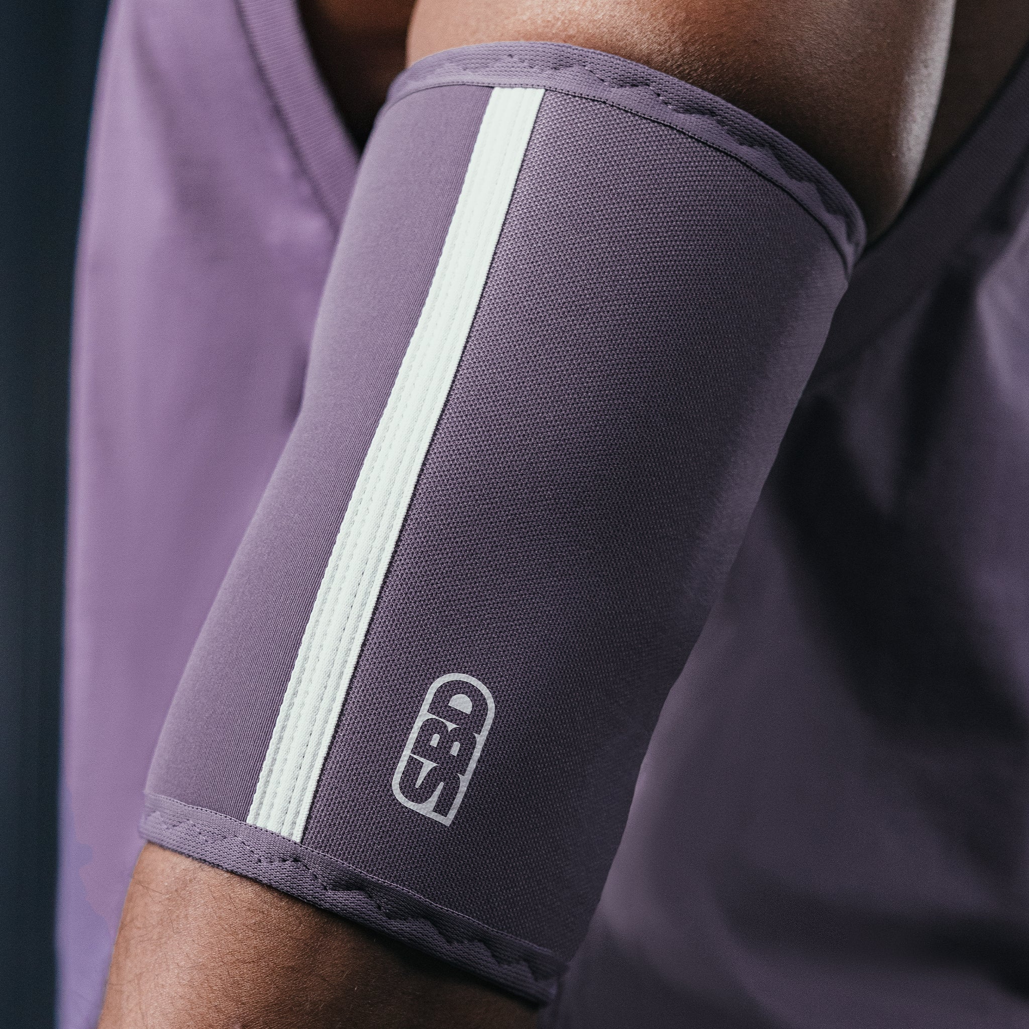 Aspire Elbow Sleeves – SBD Apparel Canada